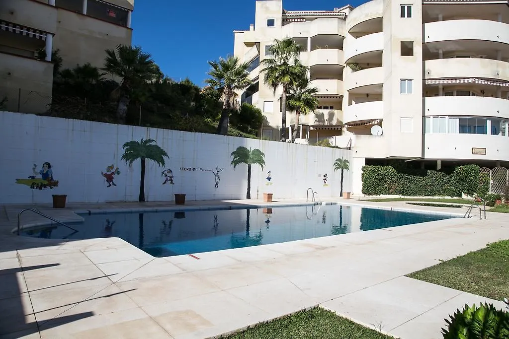 Urbanchic Beachfront Apt Apartamento Benalmádena España