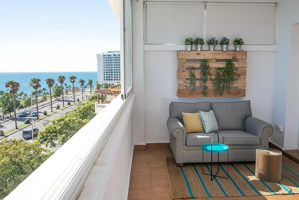 Urbanchic Beachfront Apt Apartment Benalmadena